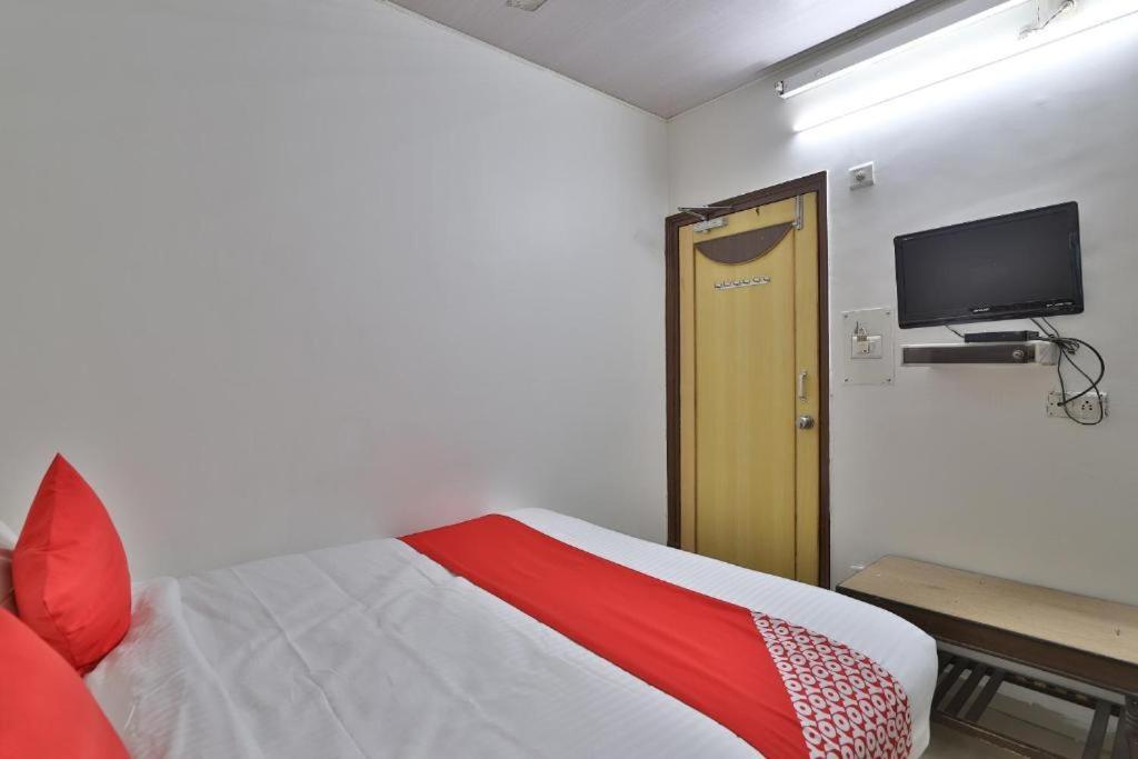 Maninagar Residency Guest house *