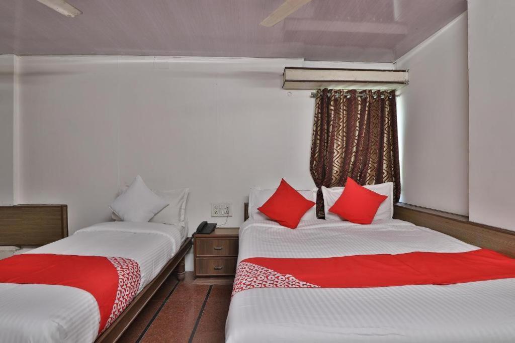 Maninagar Residency Guest house Ahmedabad