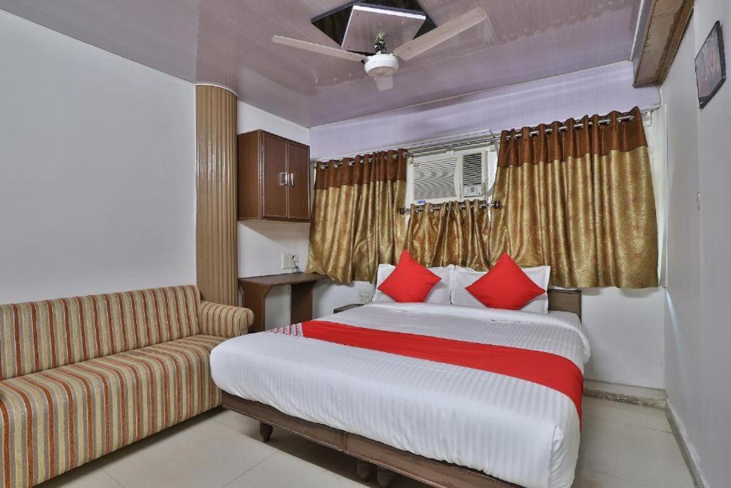 Maninagar Residency Guest house