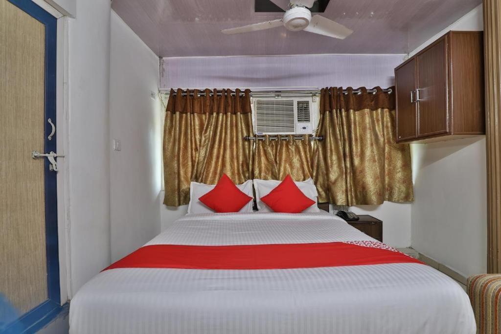 Guest house Maninagar Residency *