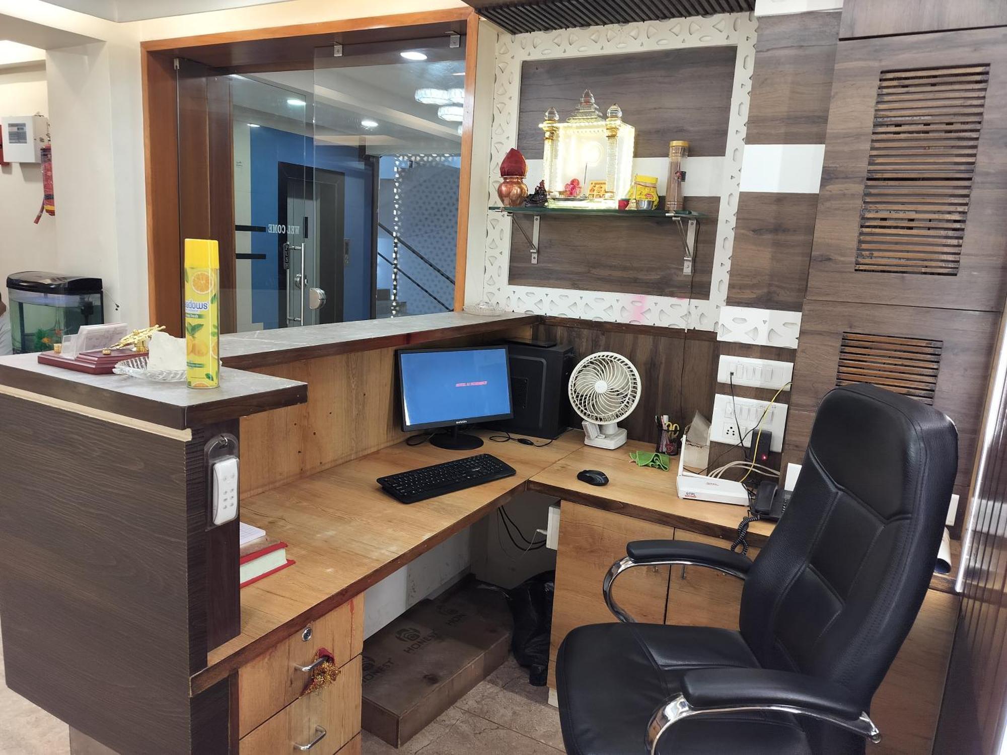 Hotel Rj Residency *