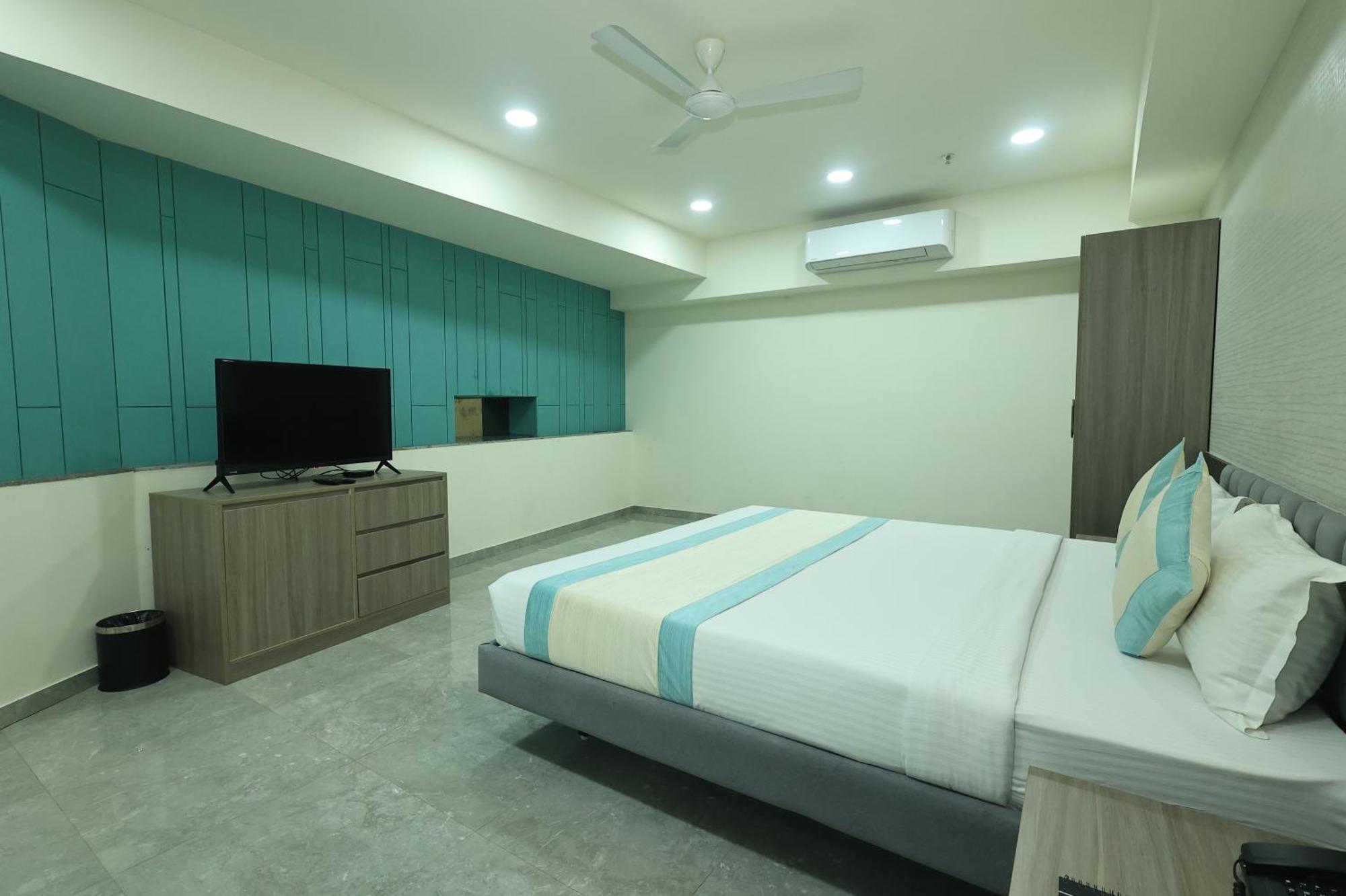Sn Blu 3* Ahmedabad