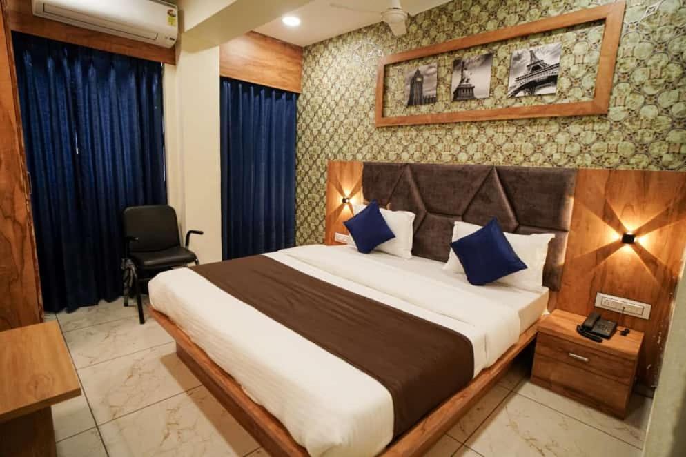 Mahaveer Hotel 2*