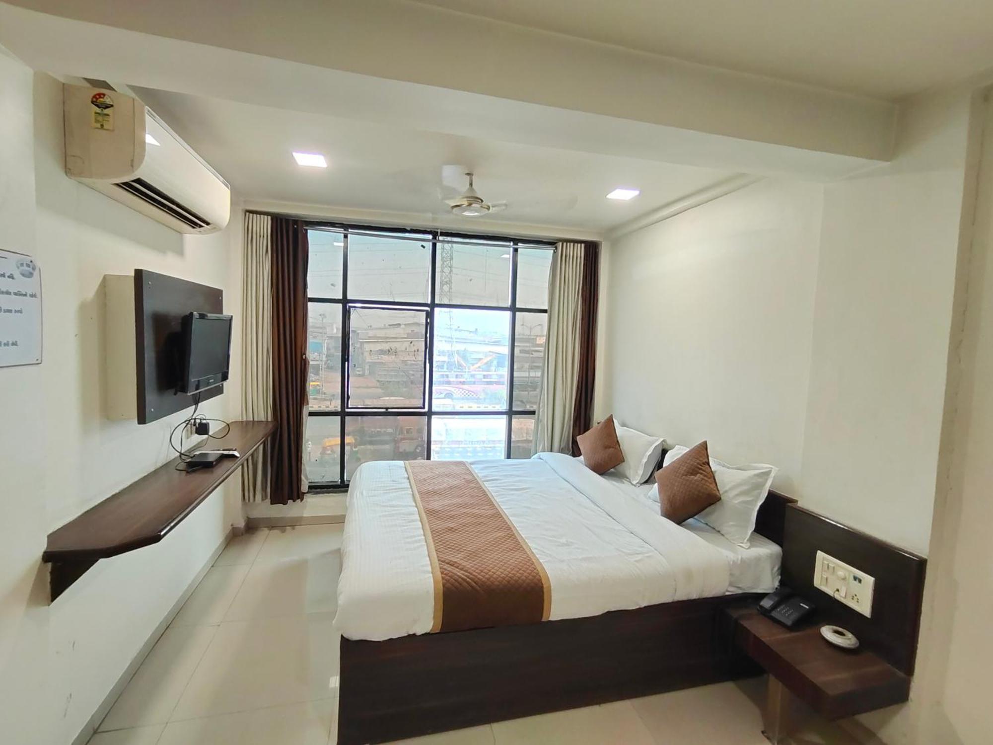 Palm Residency *