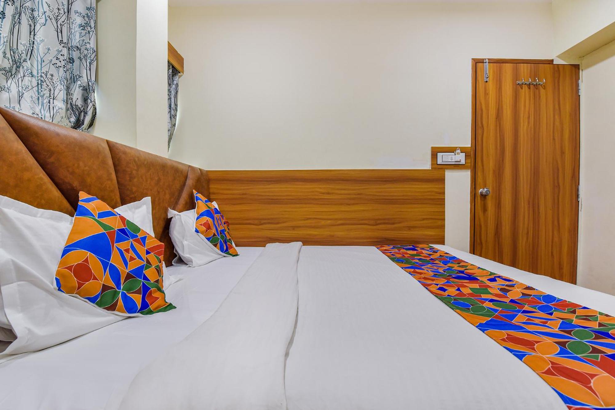 Fabexpress Silver - Cg Road 3* Ahmedabad