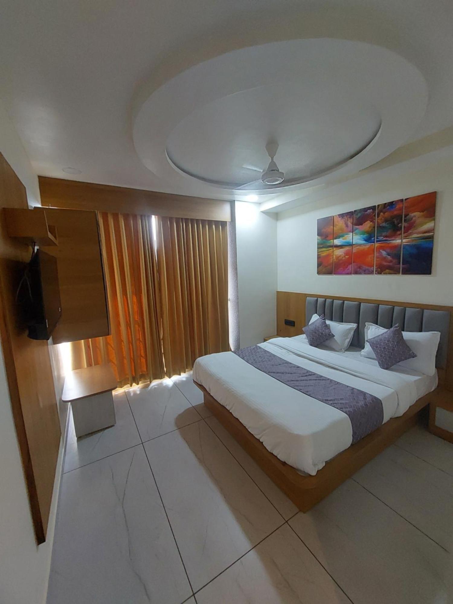 Guest house R K Ahmedabad
