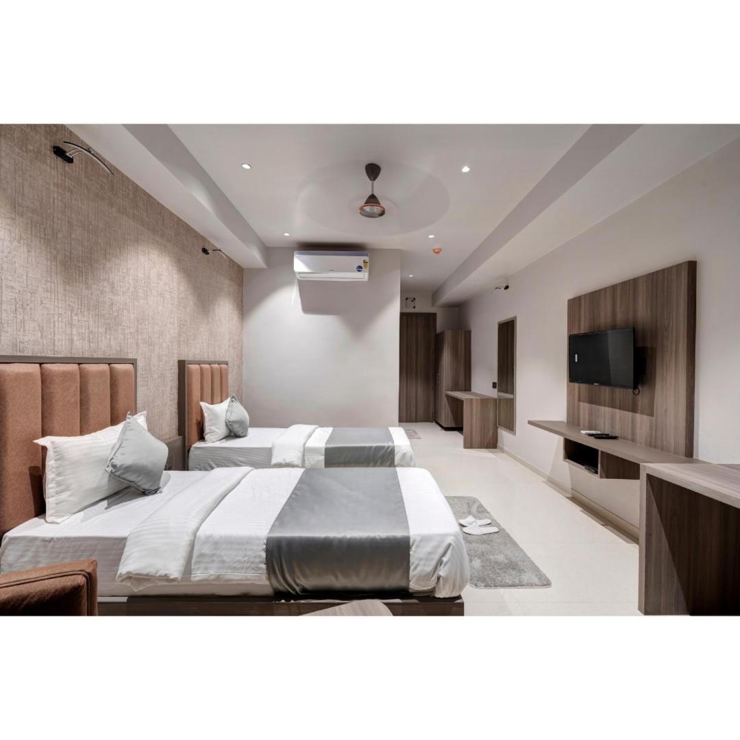 Sparsh Divine 3* Ahmedabad