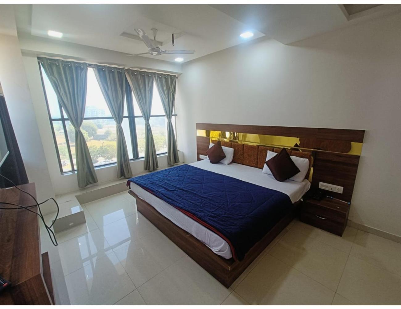 Homestay Paradise, Naroda Ahmedabad