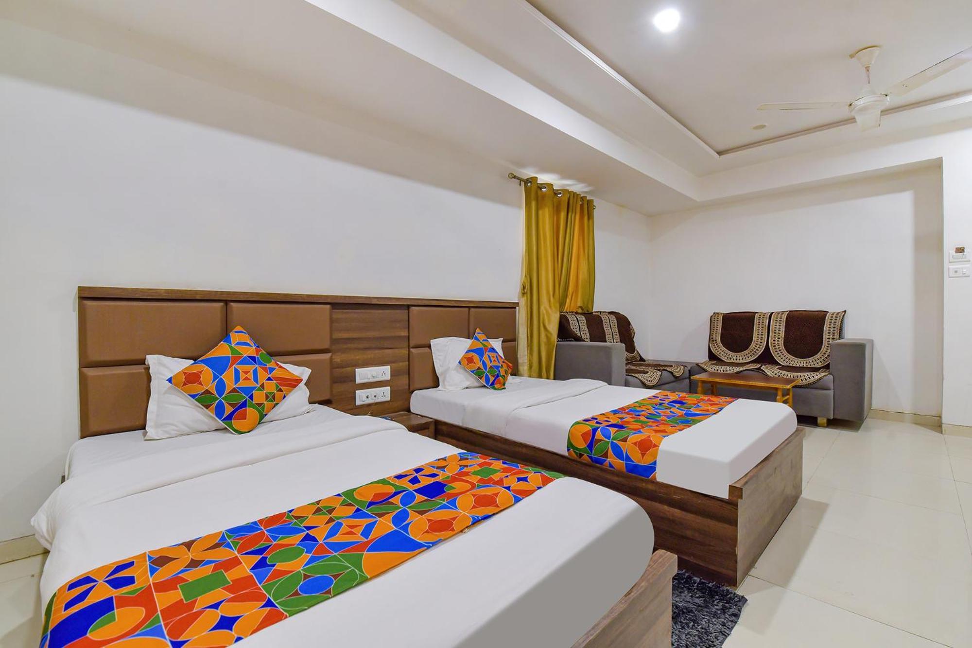 O Ashram Road Formerly Radhey Residency Hotel 3*