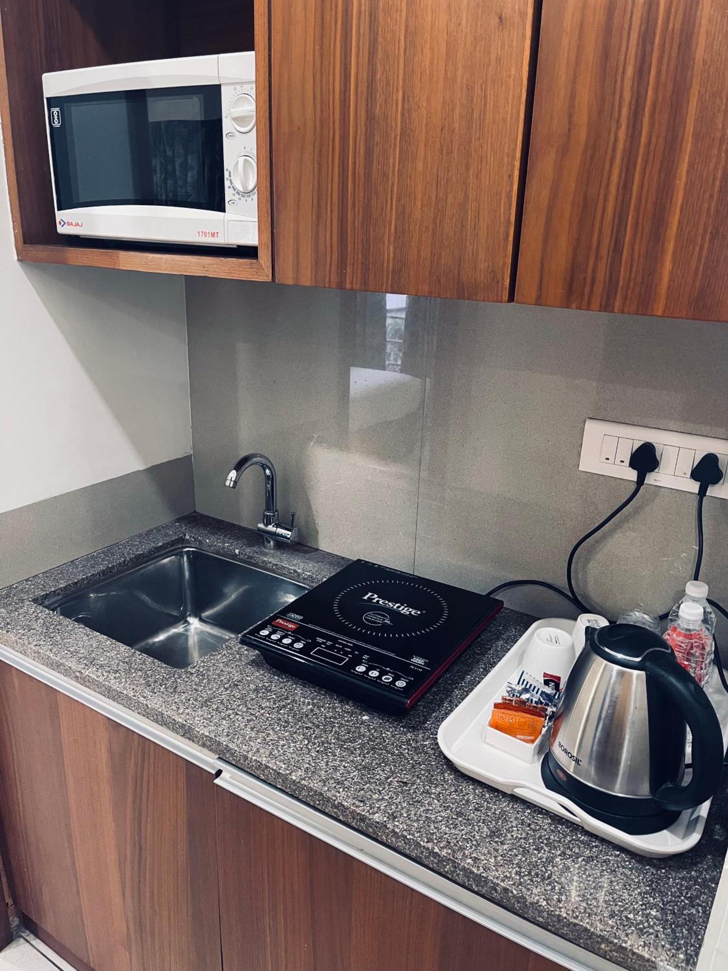 Hotel The Park Residency Ahmedabad