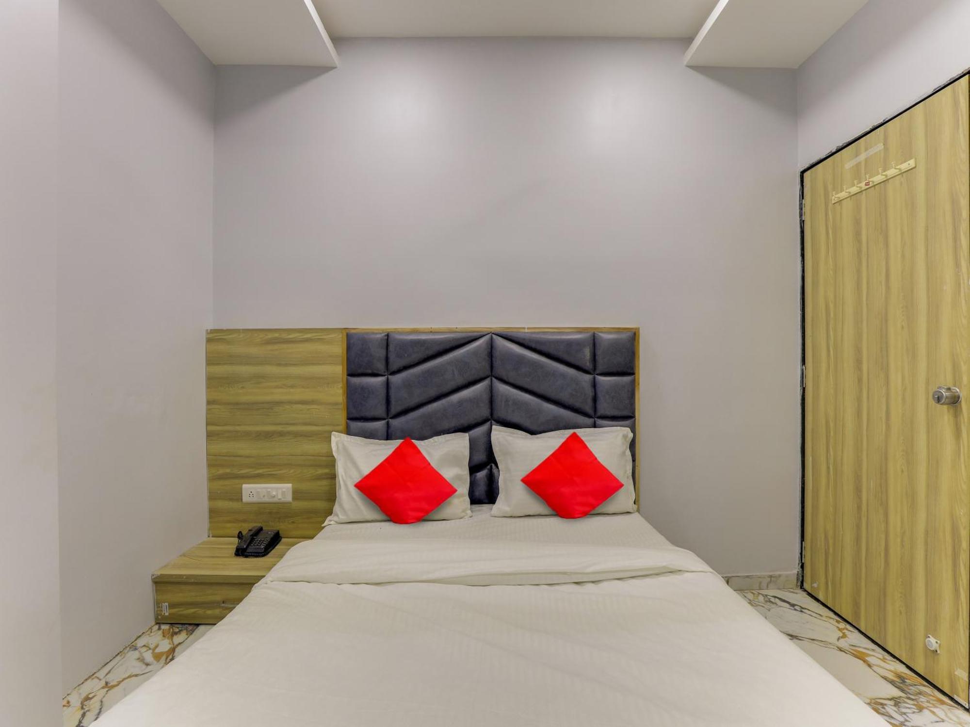 Krishna 3* Ahmedabad
