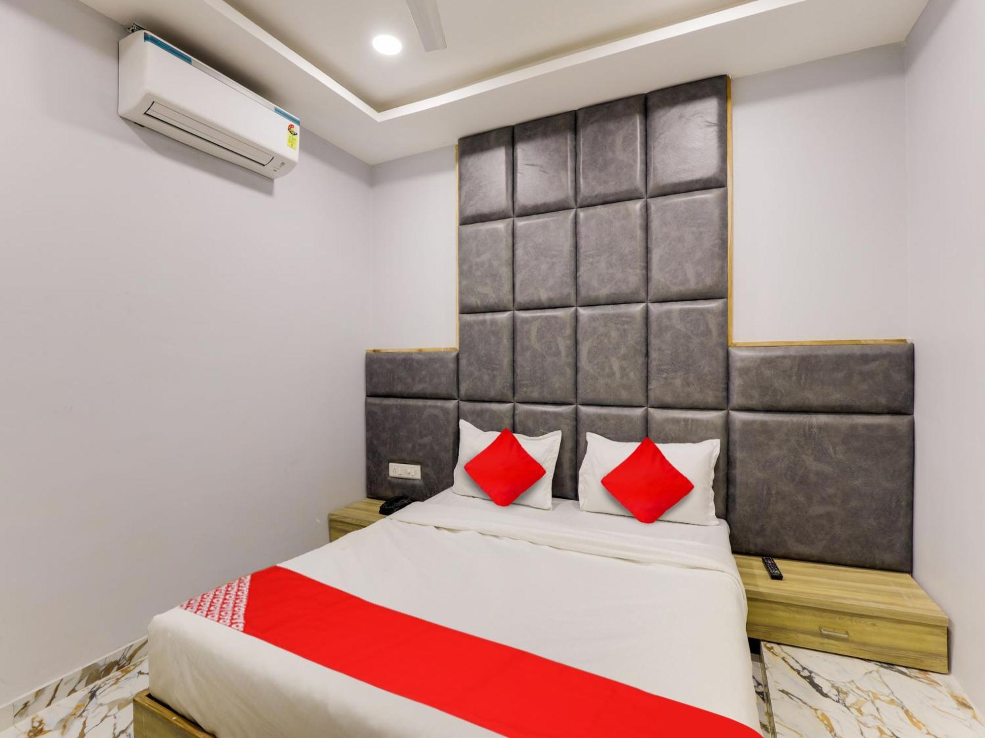 Krishna Hotel Ahmedabad