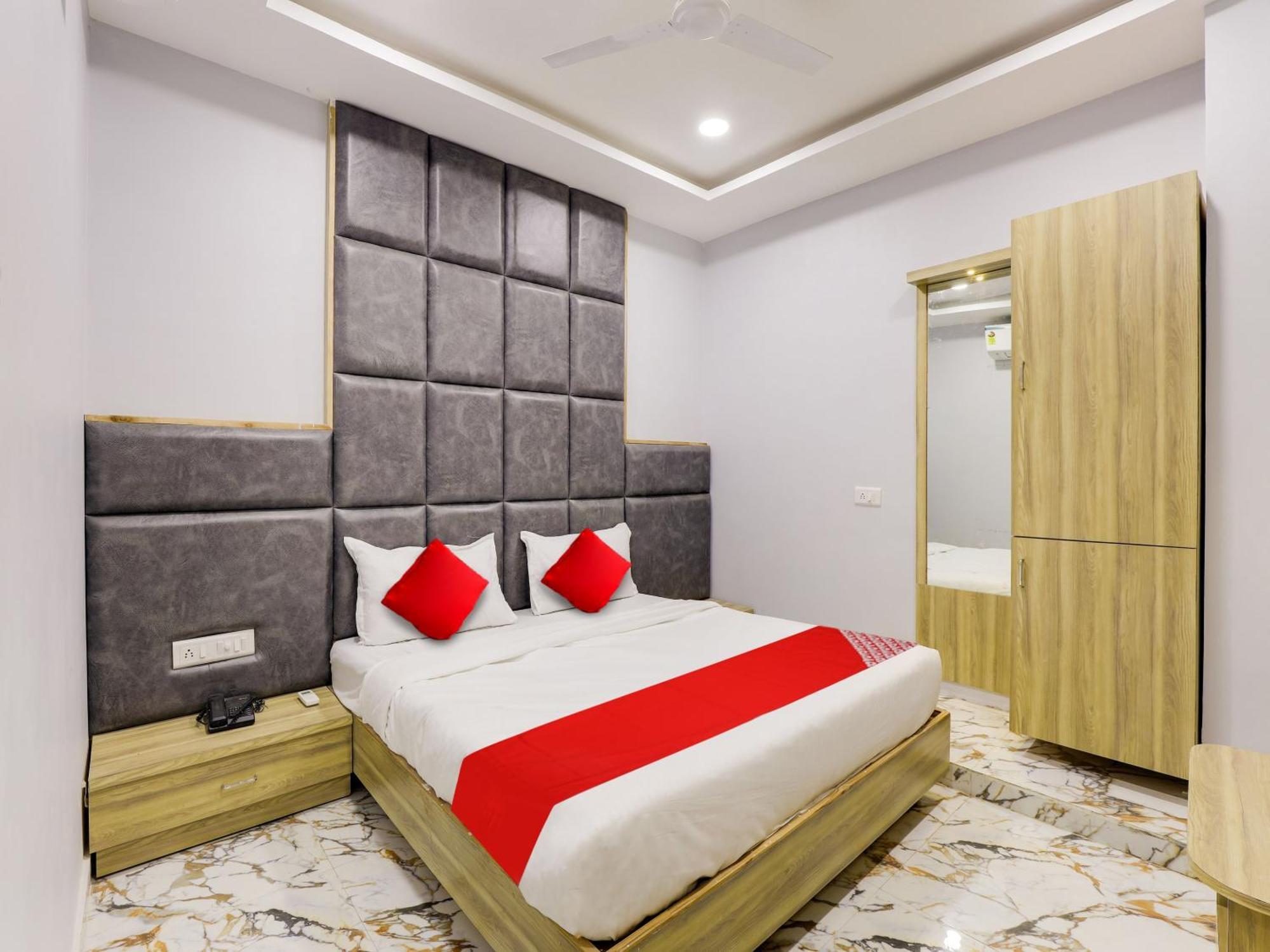 Hotel Krishna