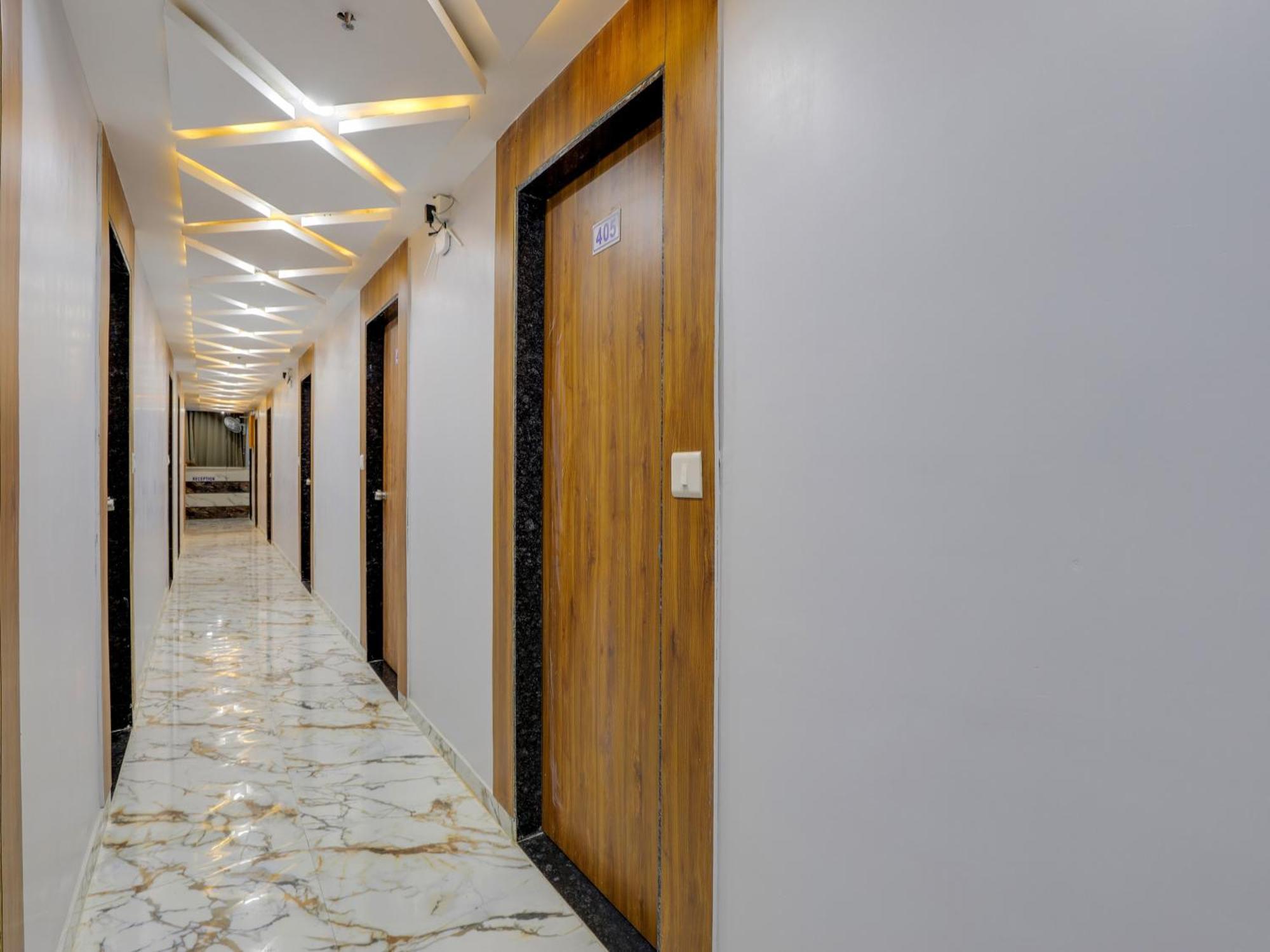 Krishna Hotel Ahmedabad