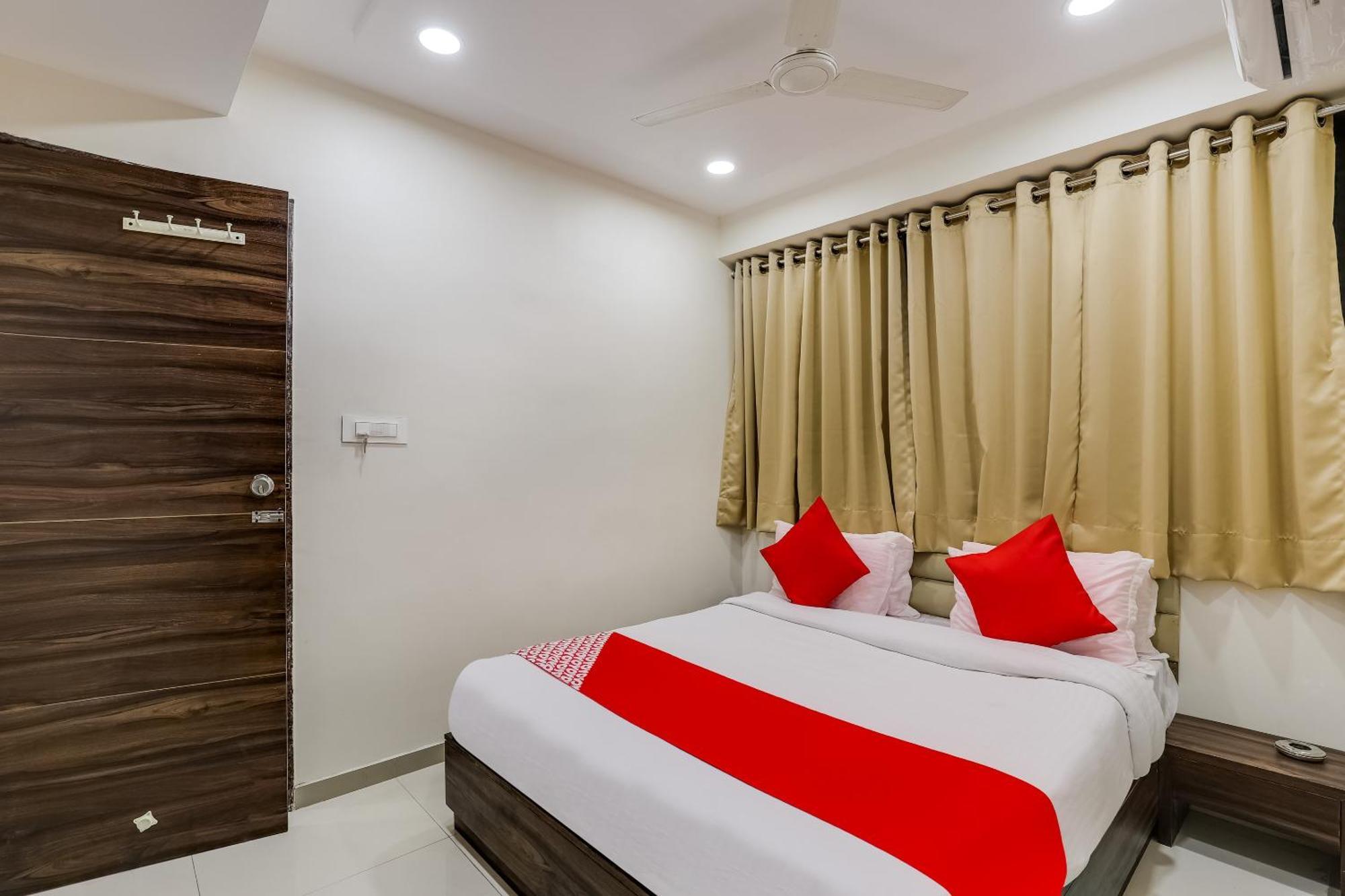 Collection O Alice Hotel Ahmedabad