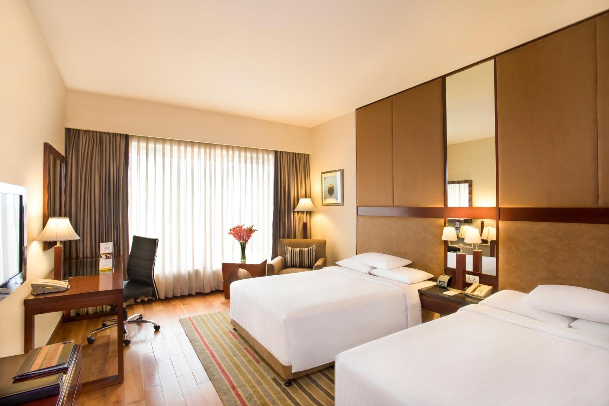 Hotel Courtyard By Marriott 5*