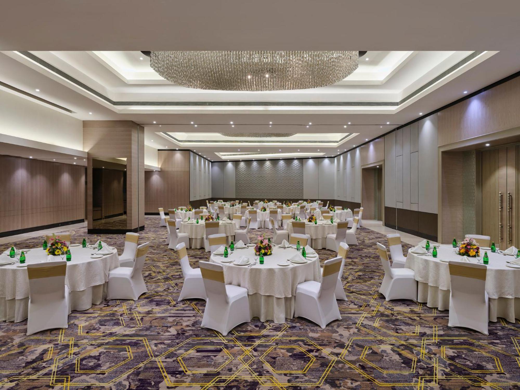 Crowne Plaza Centre By Ihg