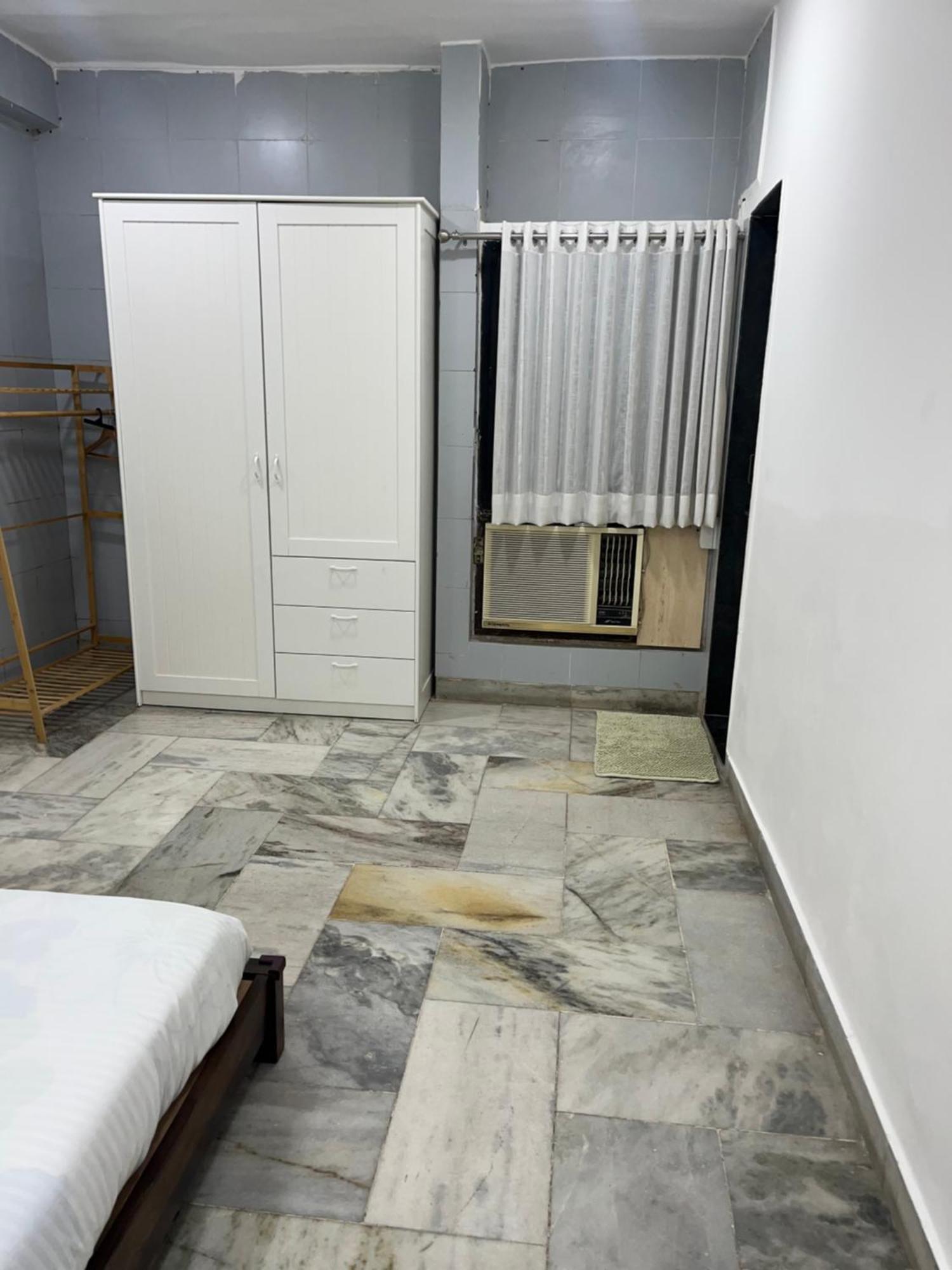 Apartment 3bhk Duplex Service Near Riverfront Ahmedabad