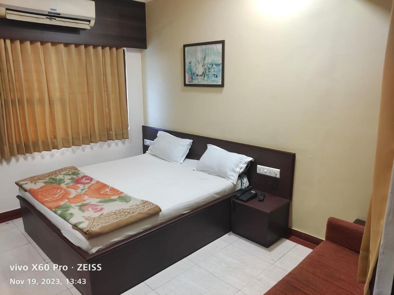 Panetar Palace Hotel *