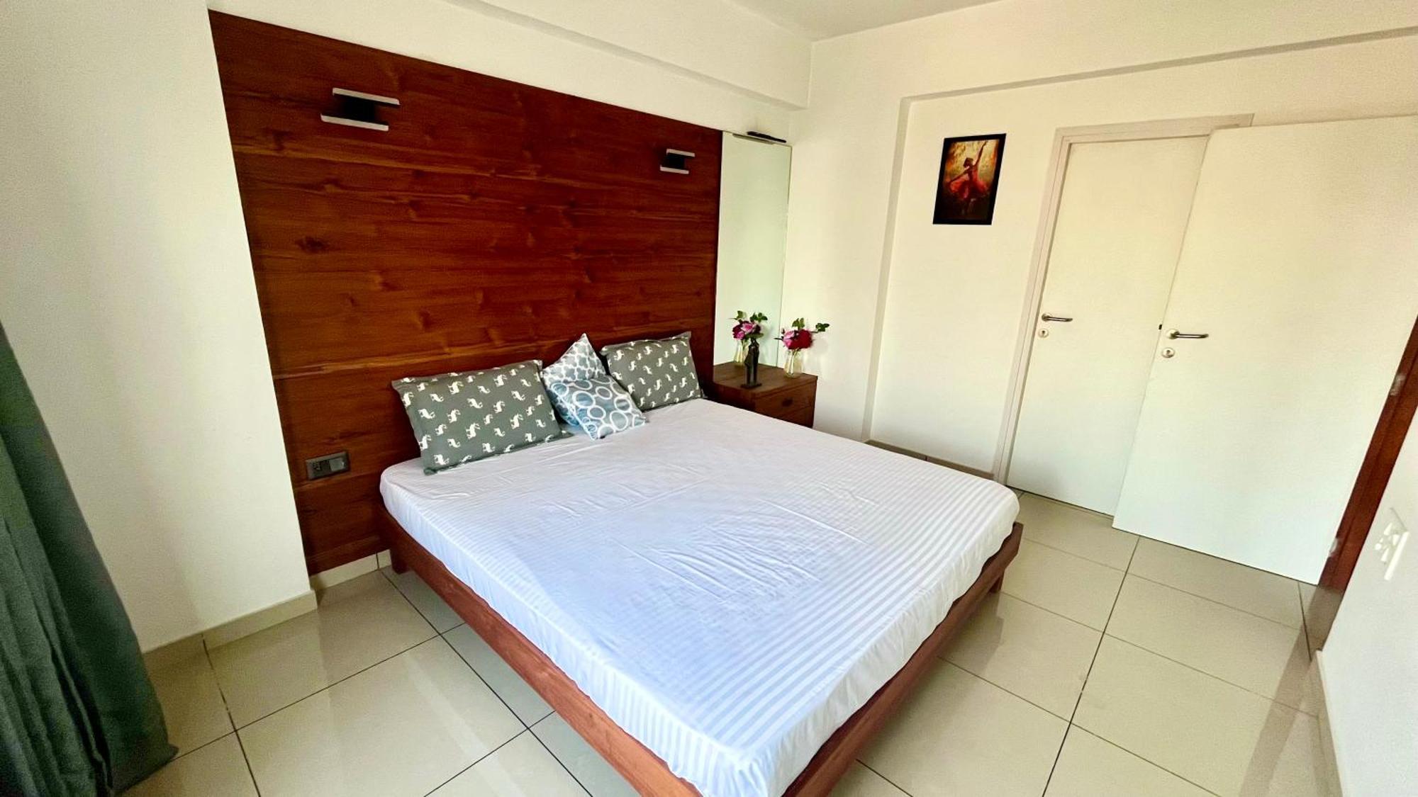 1304 Premium And Fully Furnished Apartment
