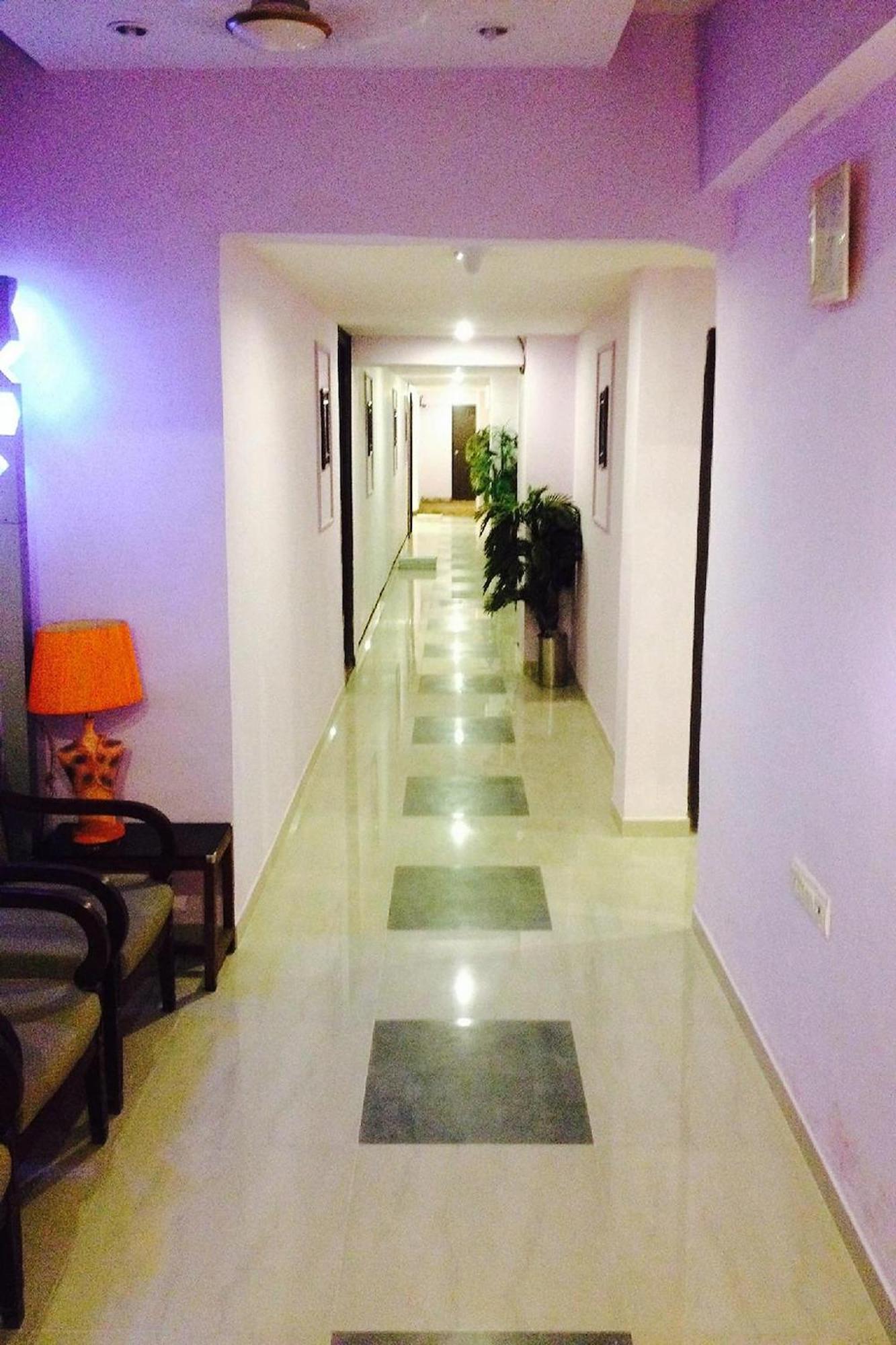 Maan Residency Satellite Road 3*