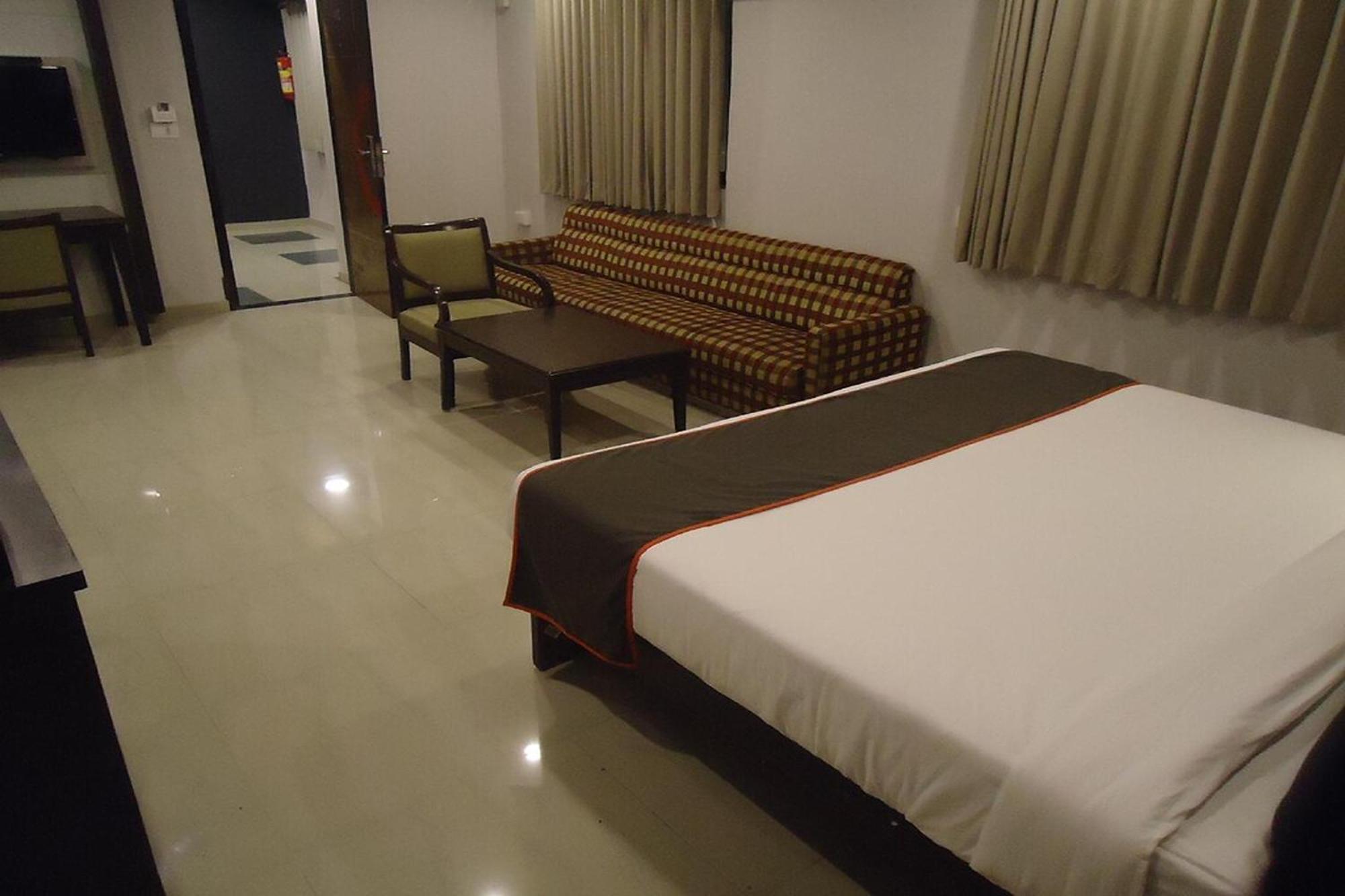 Hotel Maan Residency Satellite Road Ahmedabad