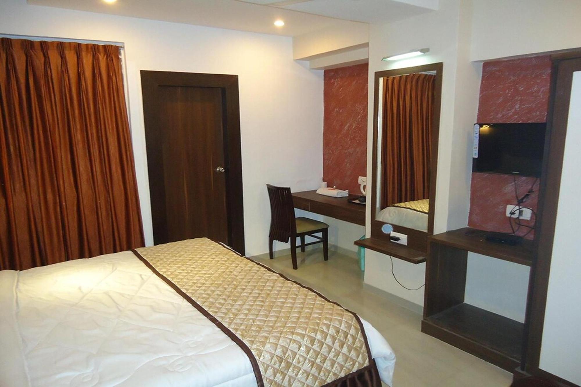 Maan Residency Satellite Road Hotel Ahmedabad