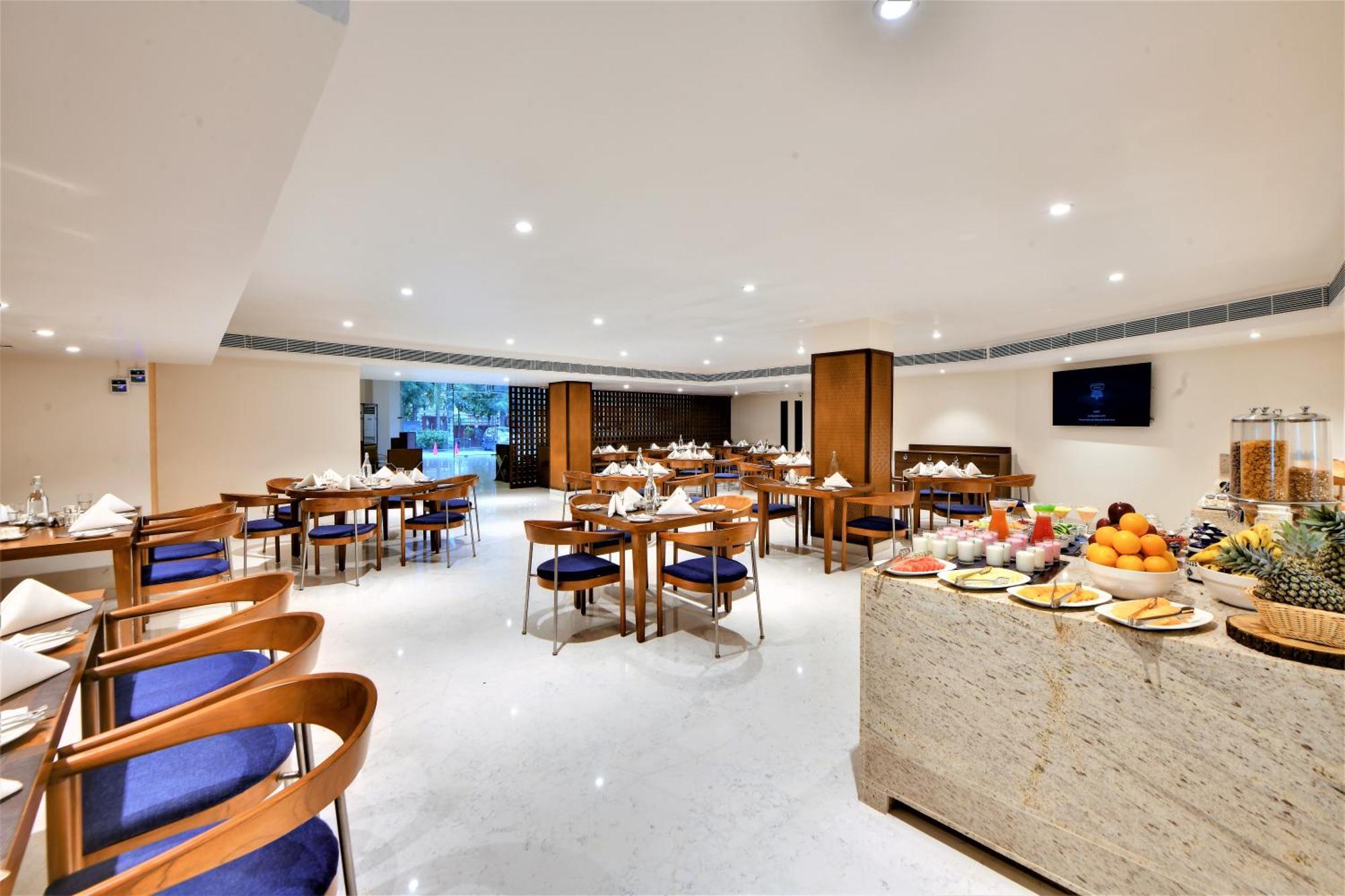 The Fern Residency, Subhash Bridge, Hotel