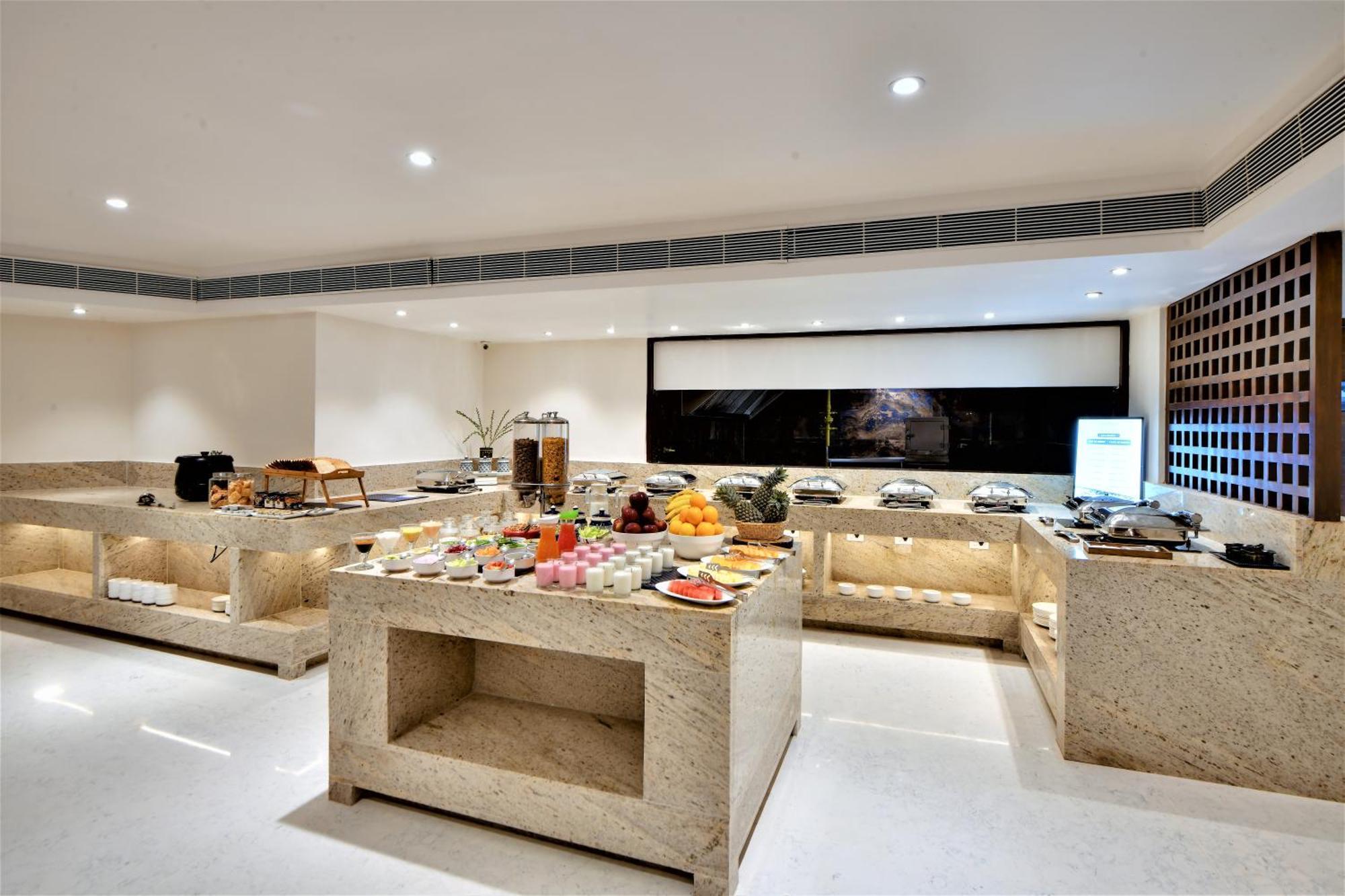 Hotel The Fern Residency, Subhash Bridge, 4*