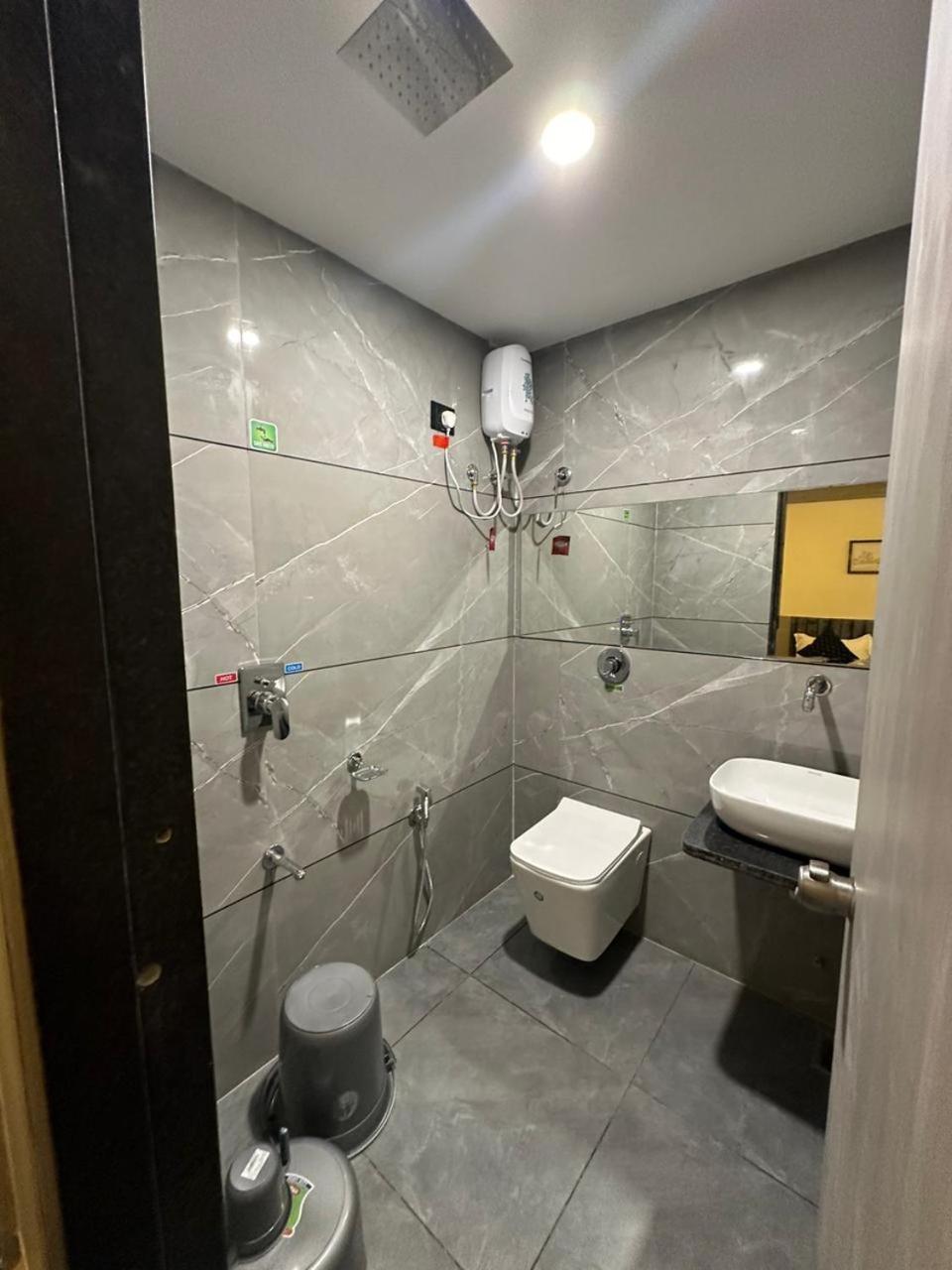 Hotel Asiana Sky Motera