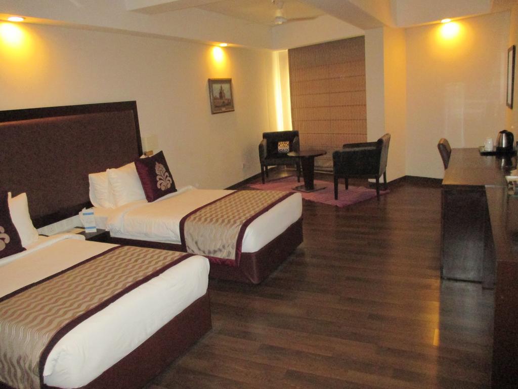Hotel The Cloud Ahmedabad