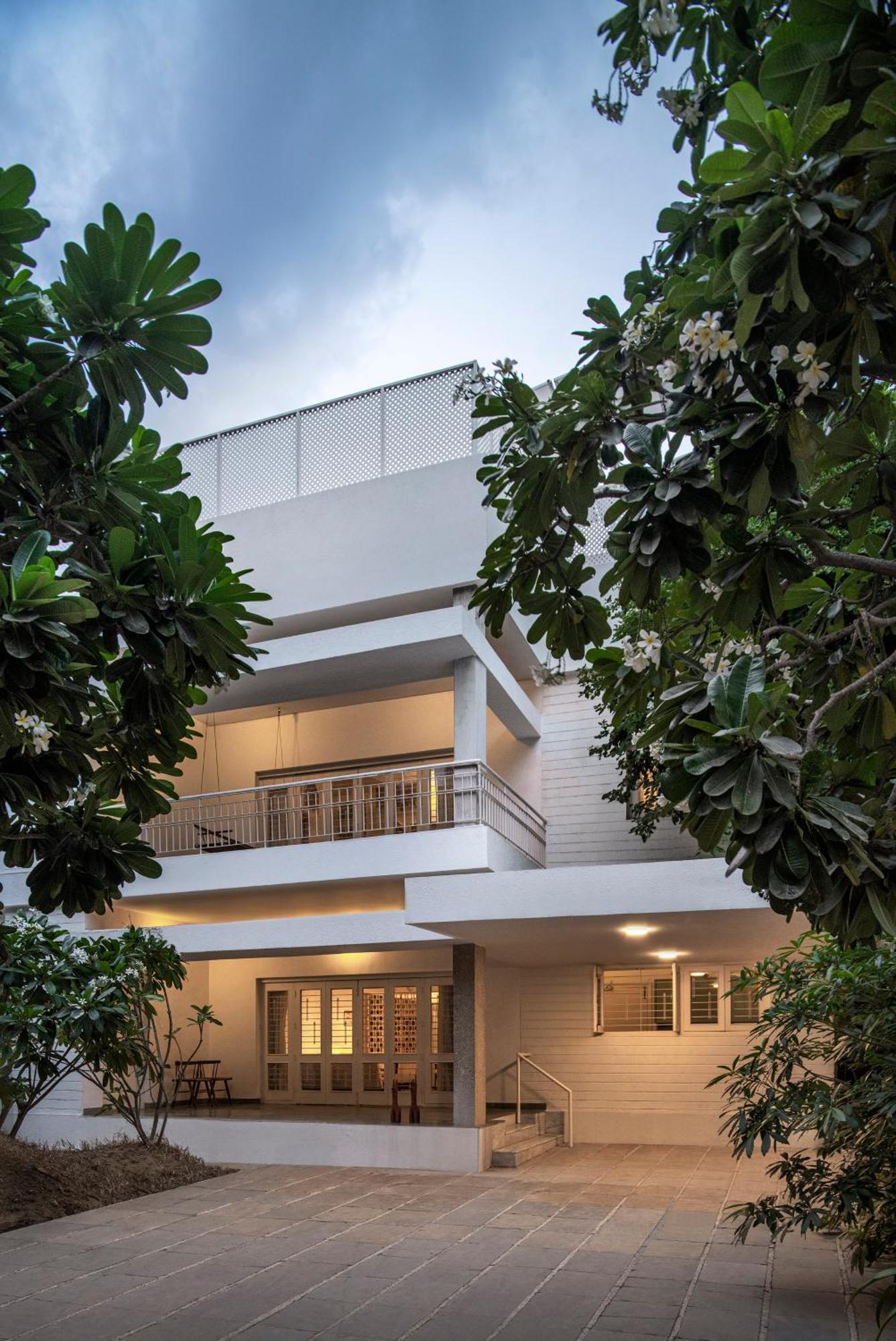 Fouzdar House By Luxunlock Private Ahmedabad