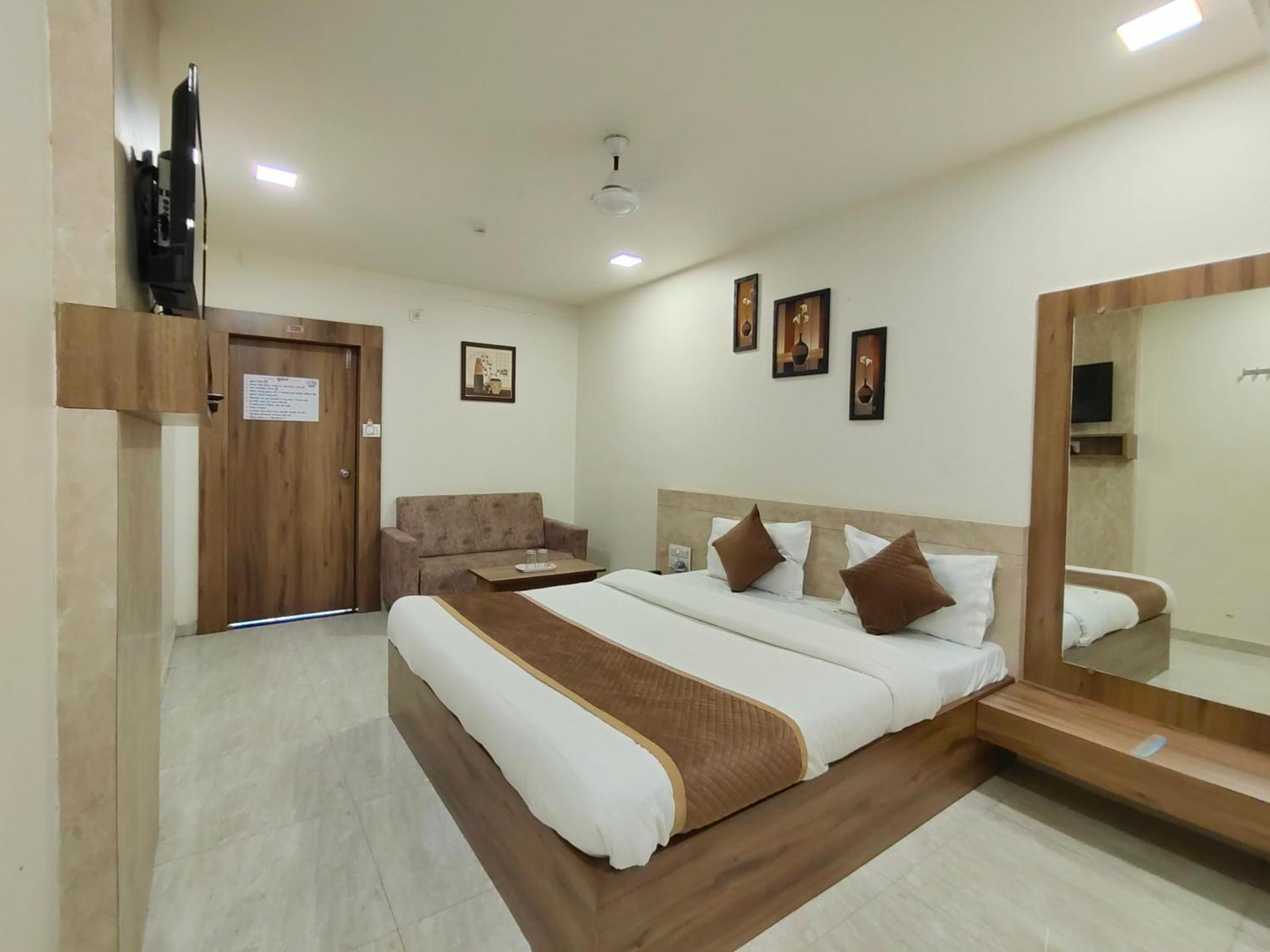 Palm Residency Ahmedabad