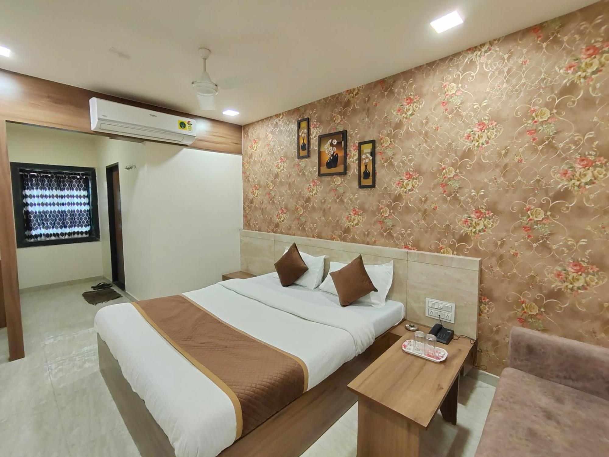 Palm Residency * Ahmedabad