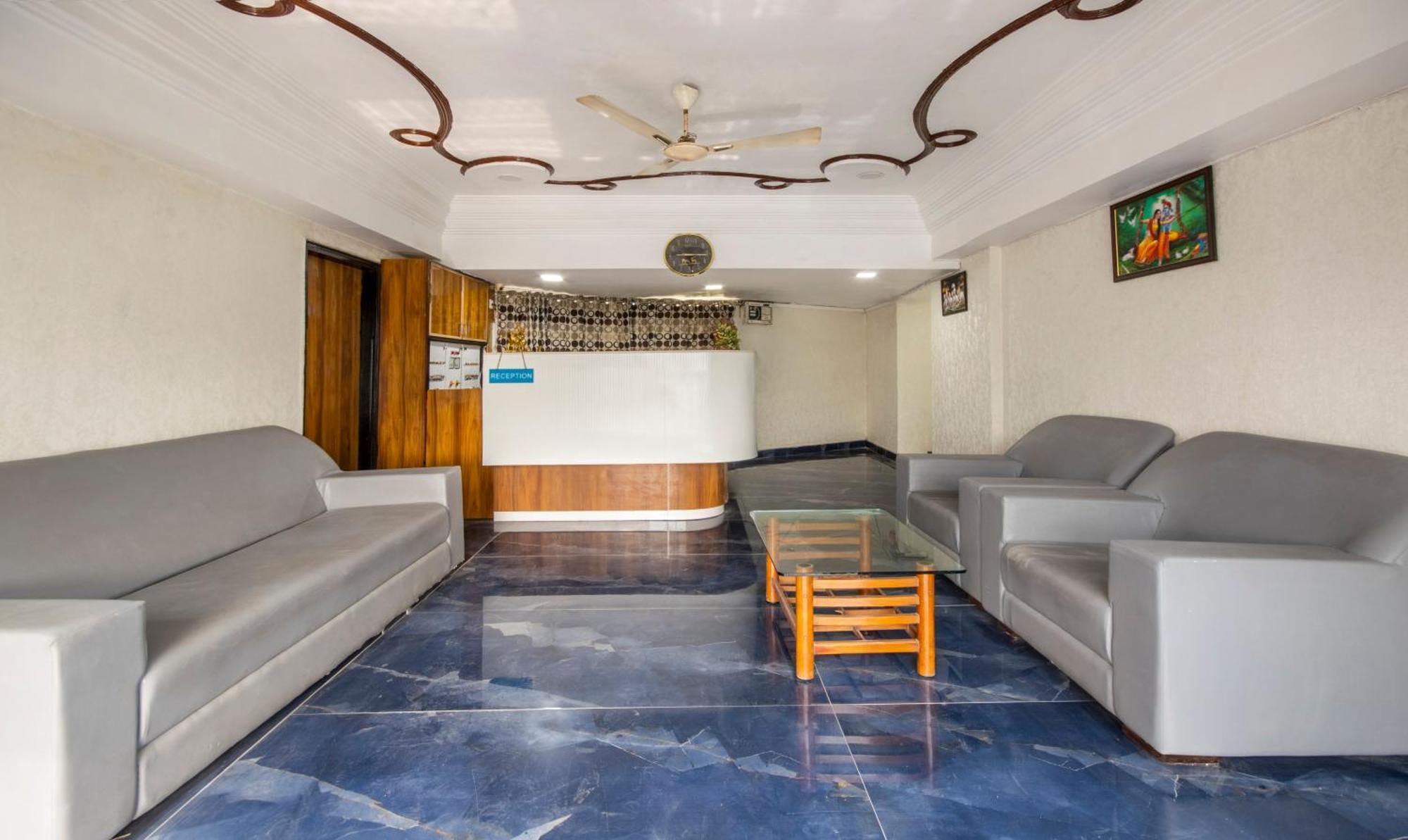 Hotel Itsy Shree Krishna Palace