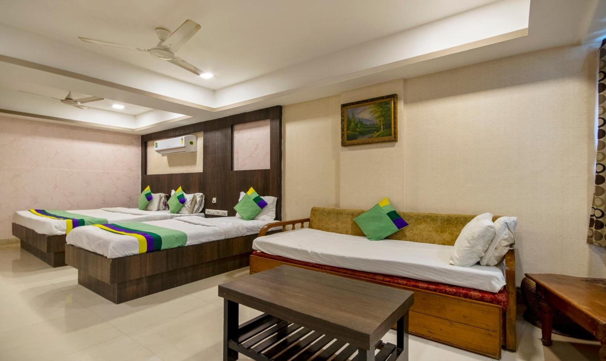 Itsy Shree Krishna Palace 3* Ahmedabad