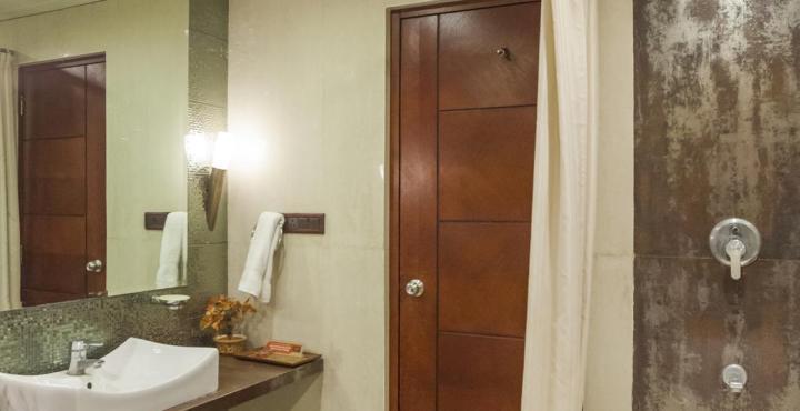 Drh Regency Bed & Breakfast 2*