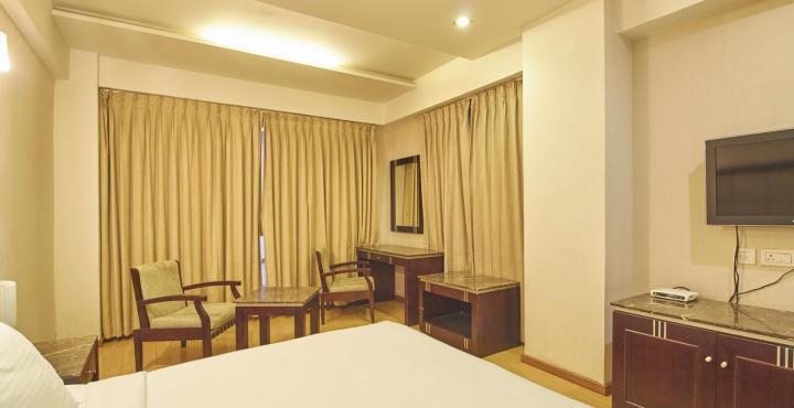 Hotel Treebo Trend Parker Ahmedabad