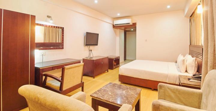 Treebo Trend Parker Hotel