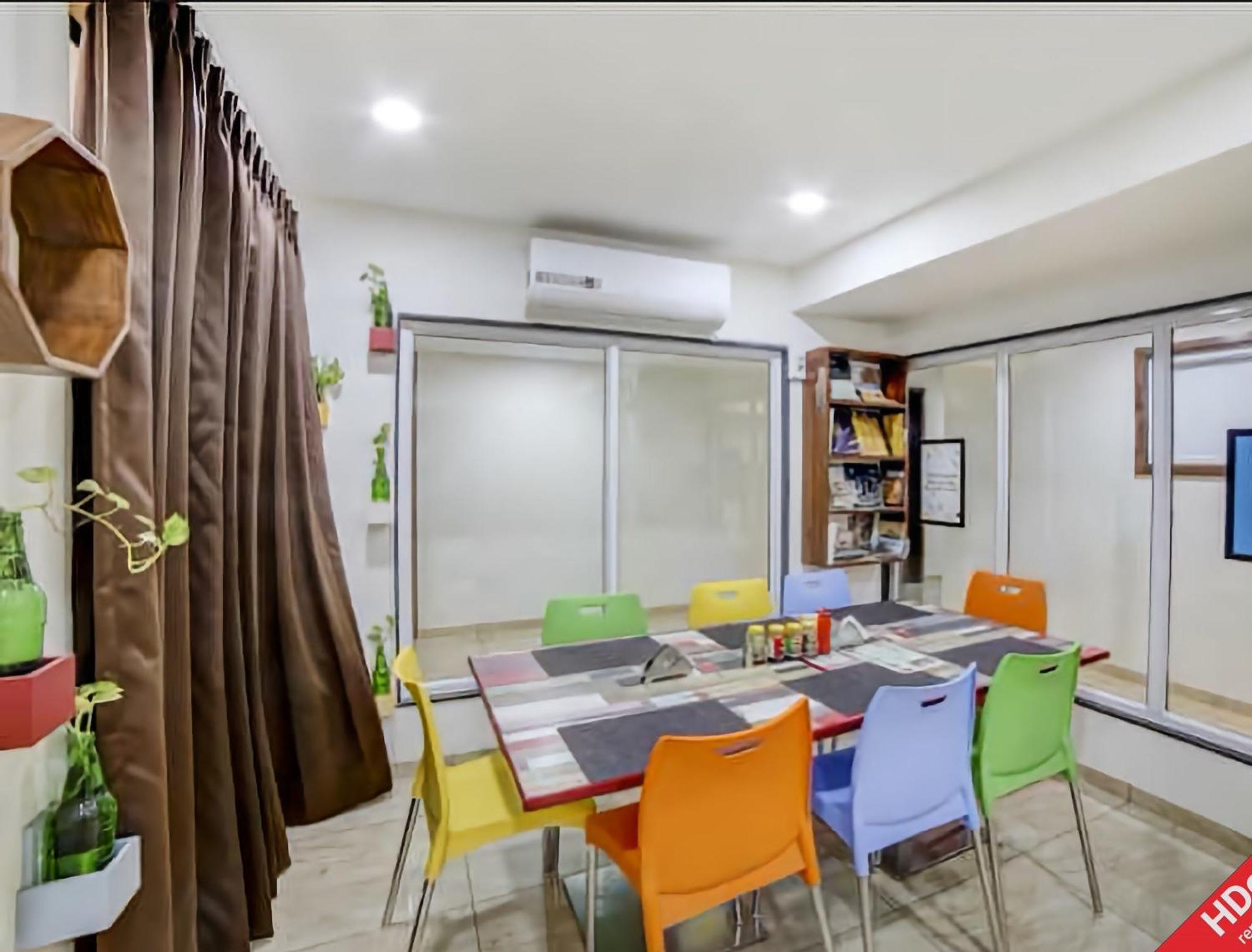 Leo 3* Ahmedabad