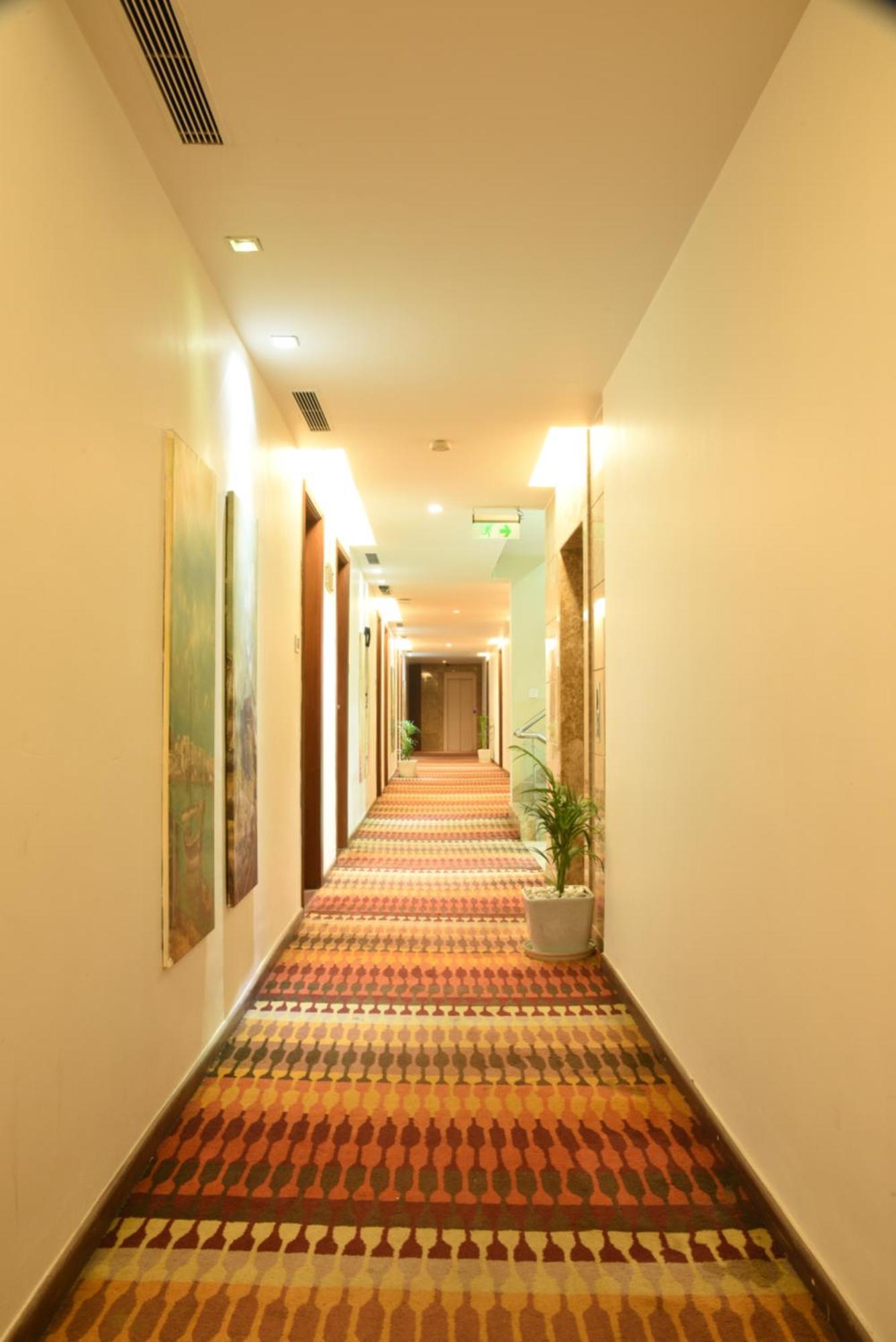 Riverview 3* Ahmedabad