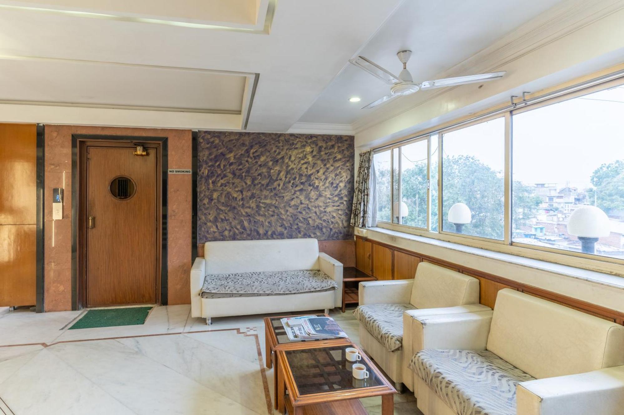 Sanmati Hotel 2*