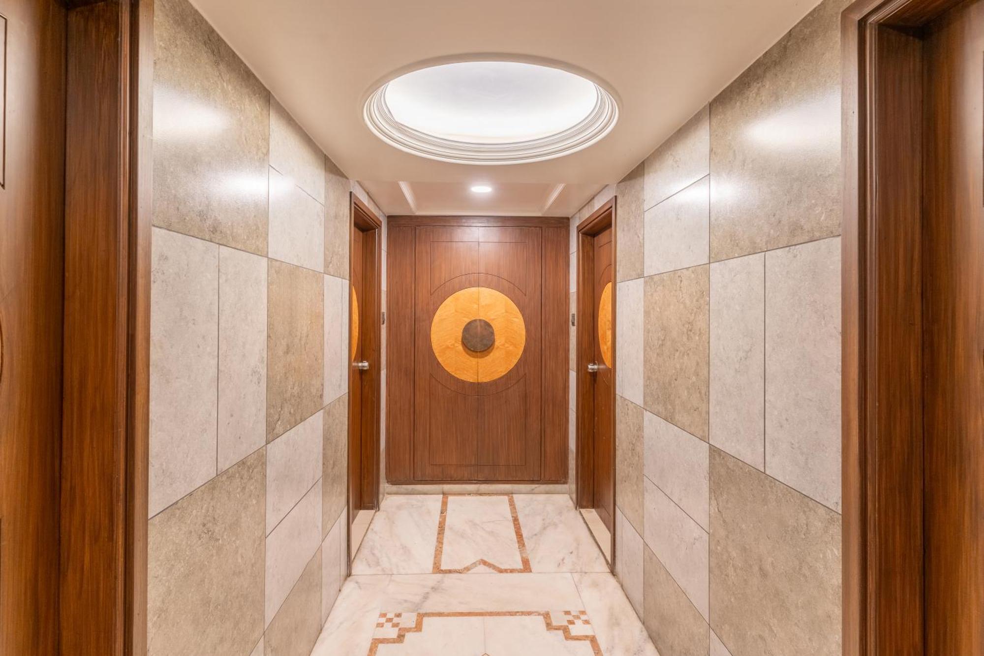 Sanmati Hotel 2*