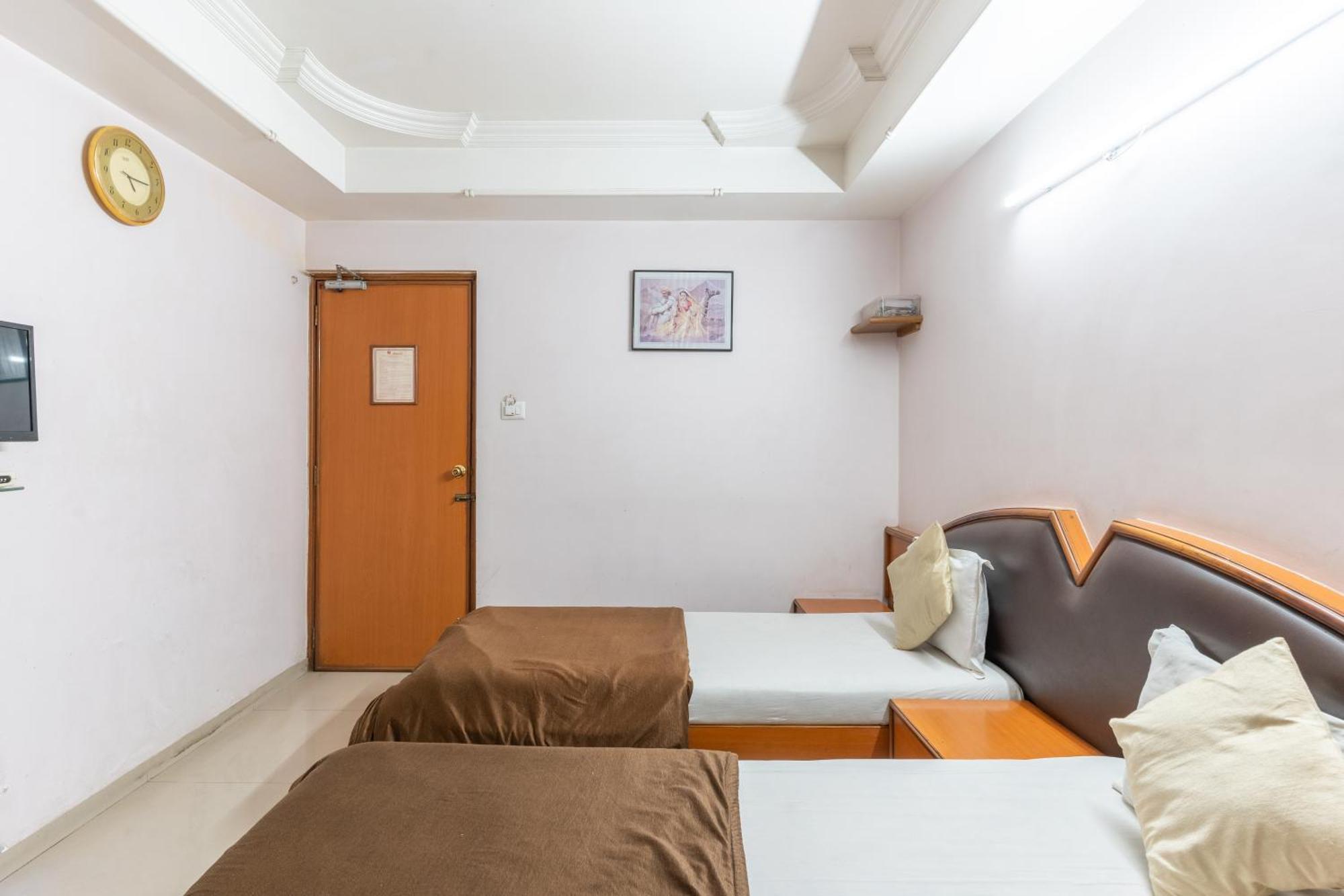 Sanmati Hotel