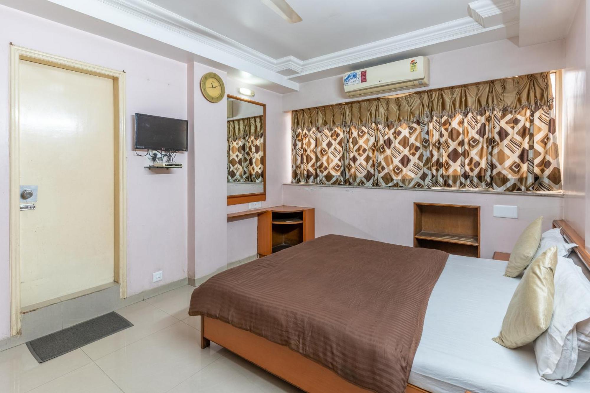 Sanmati Hotel Ahmedabad