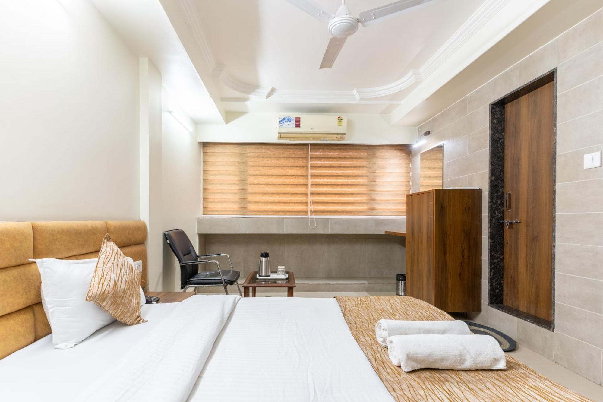 Sanmati Hotel