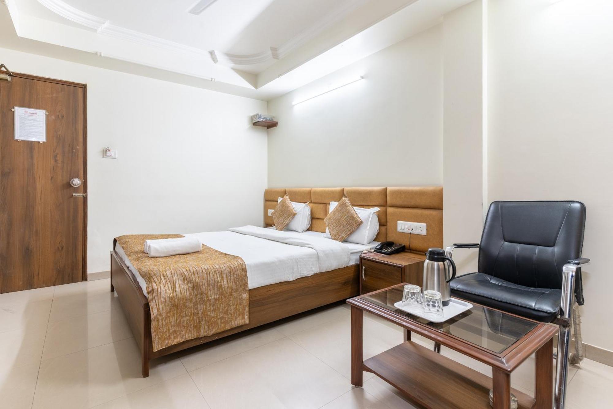 Hotel Sanmati Ahmedabad