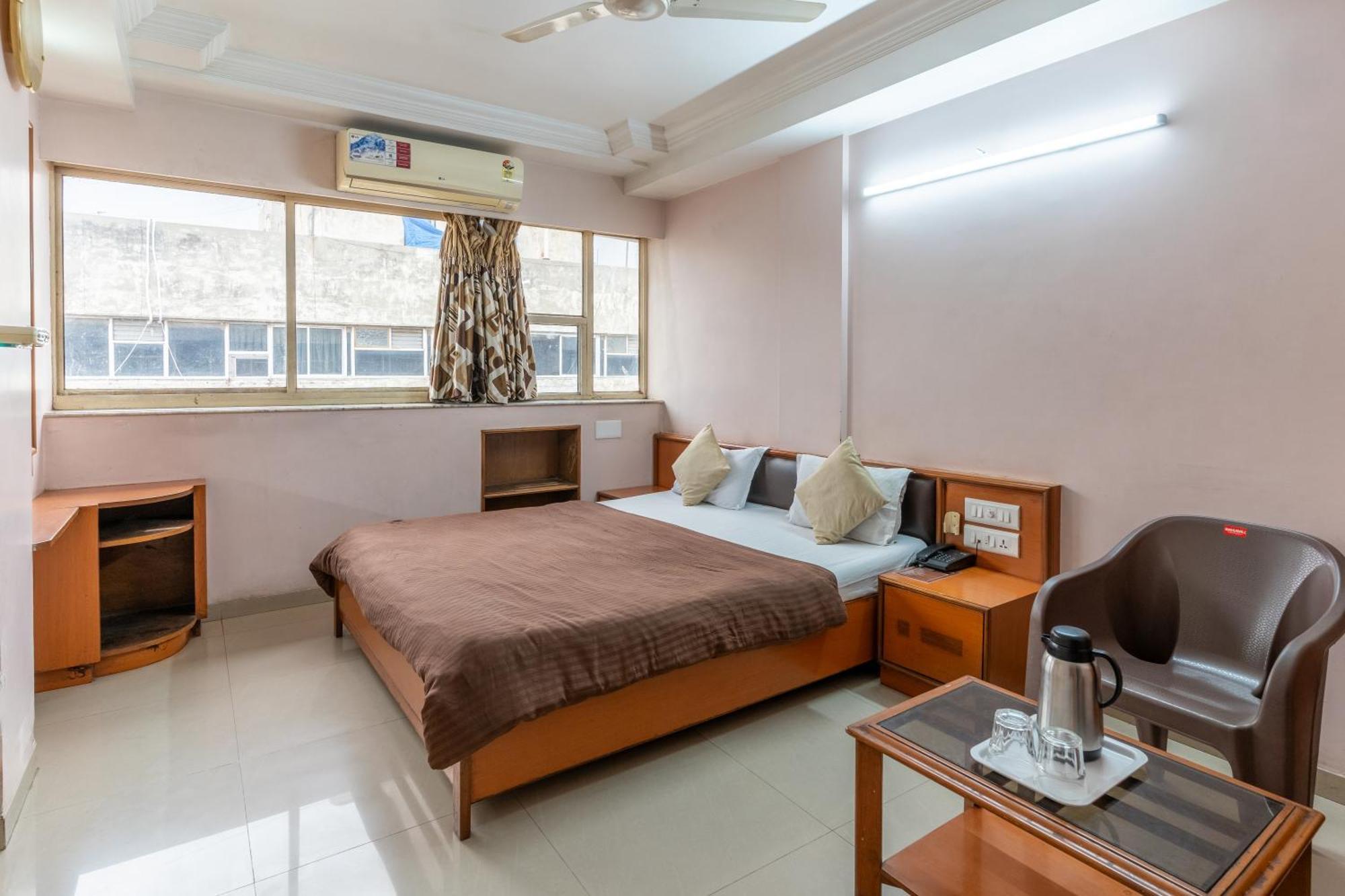 Sanmati Hotel Ahmedabad