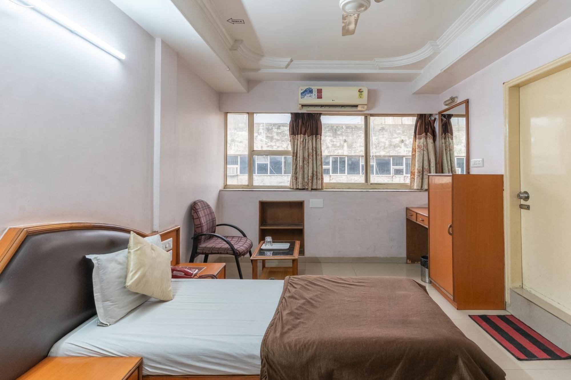 Hotel Sanmati 2*
