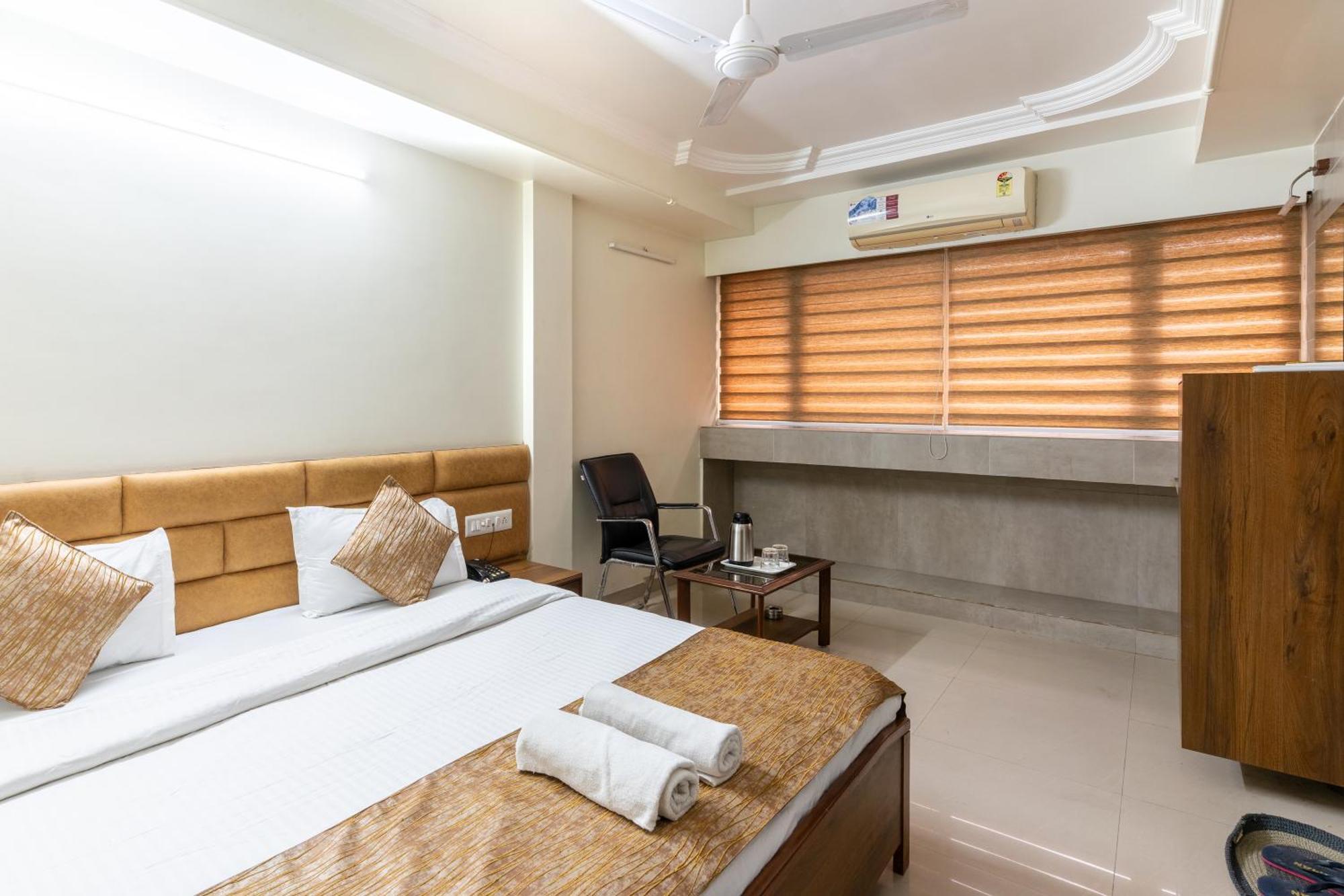 Hotel Sanmati 2*
